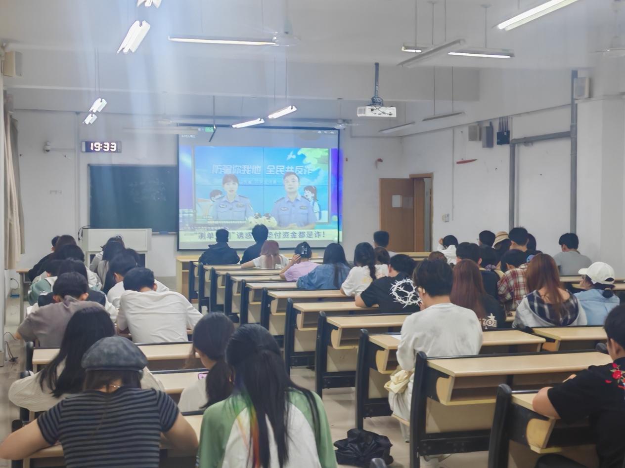 e052f35524d7341b977169de77894562 e052f35524d7341b977169de77894562